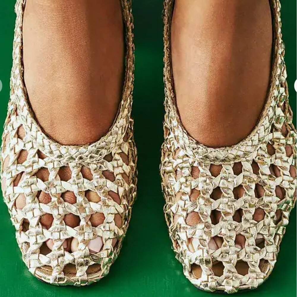 NWOT - Pilcro Woven Ballet Heels, Gold